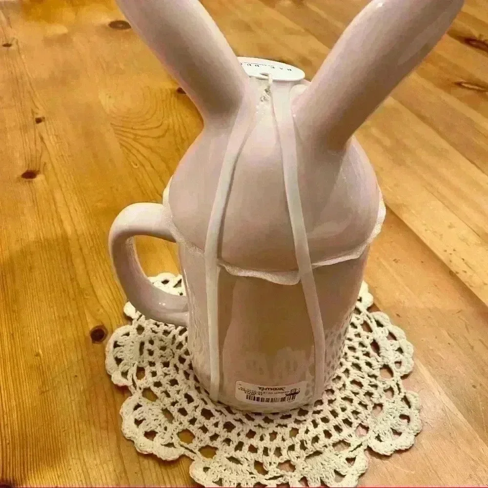 Rae Dunn Bunny Kisses Mug with lid
